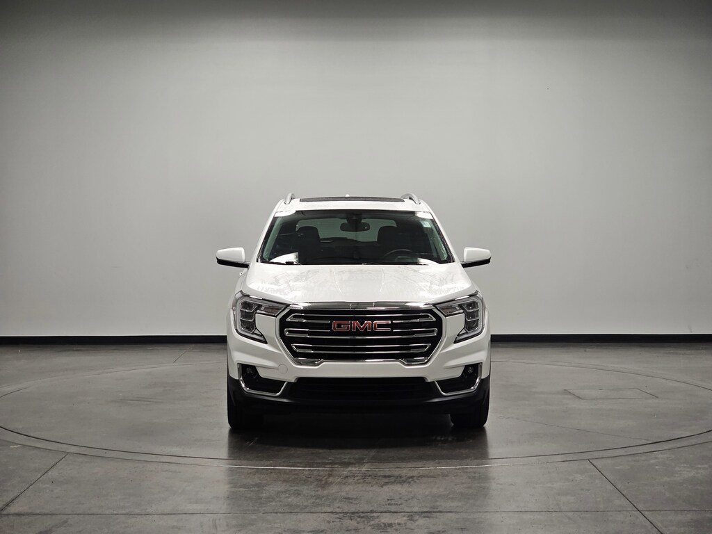 Used 2023 GMC Terrain SLT SUV