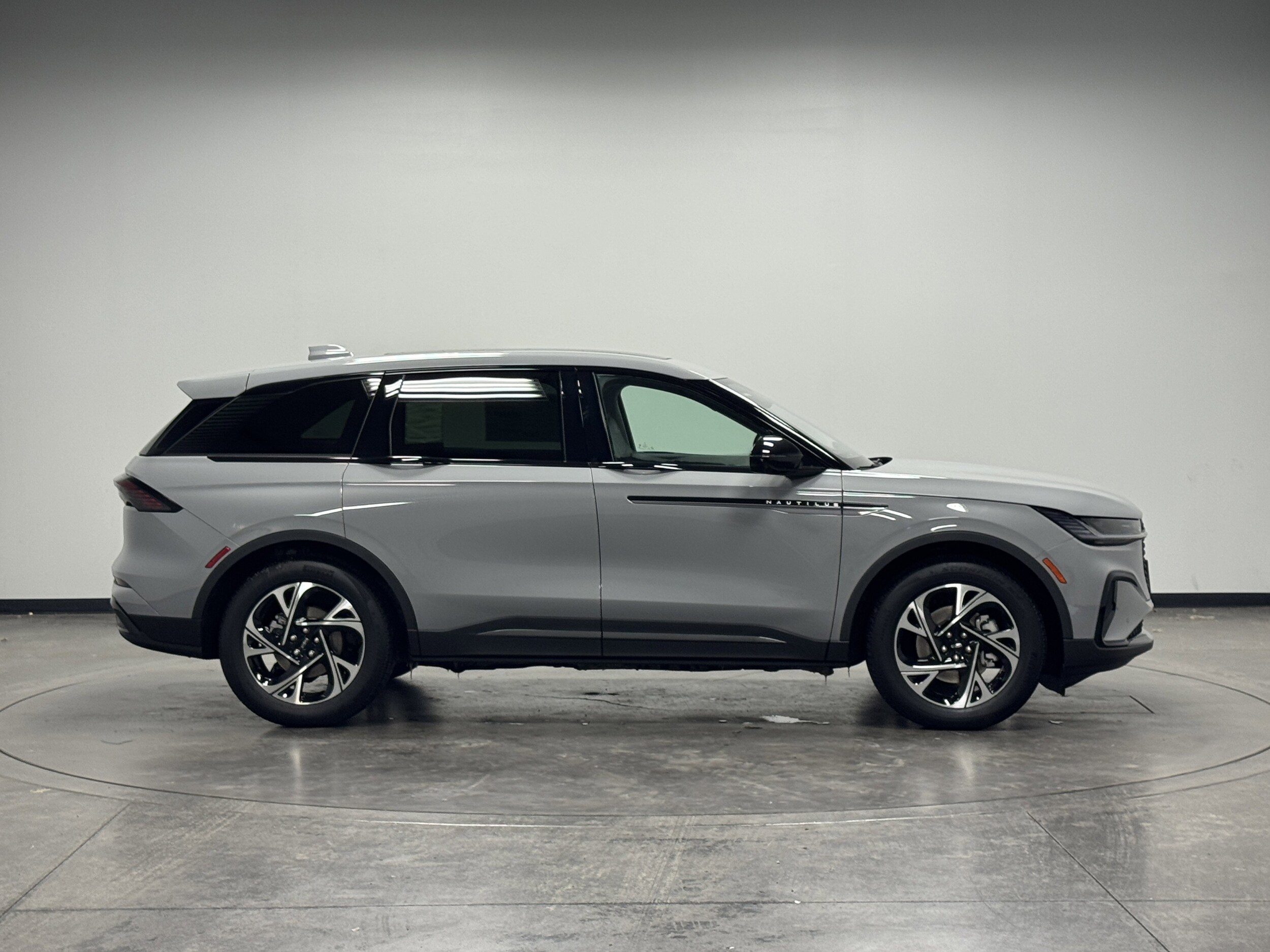 2026 Lincoln Nautilus Premiere - Photo 8