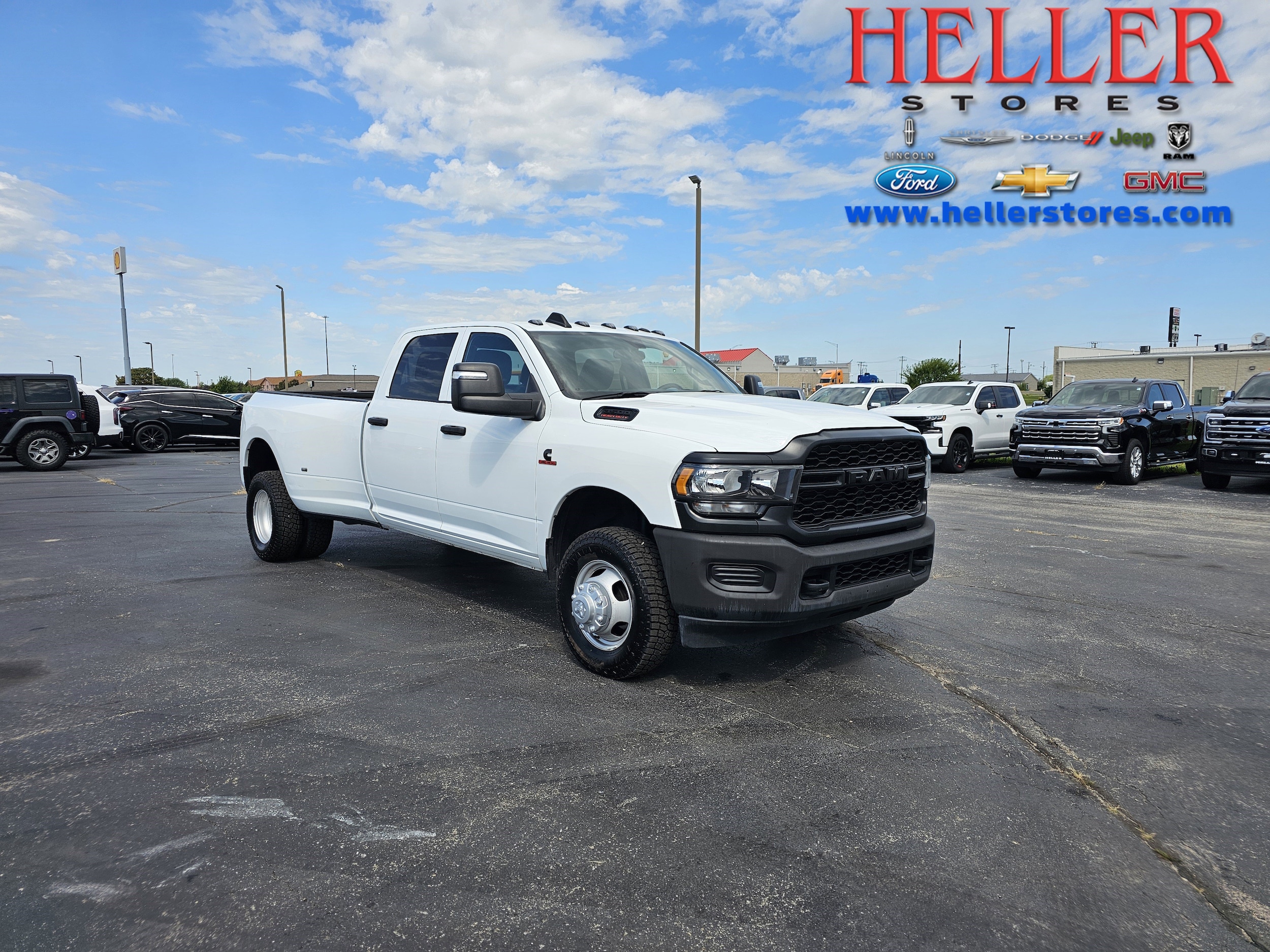 2024 RAM 3500 Tradesman 4X4 Crew Cab LWB's photo