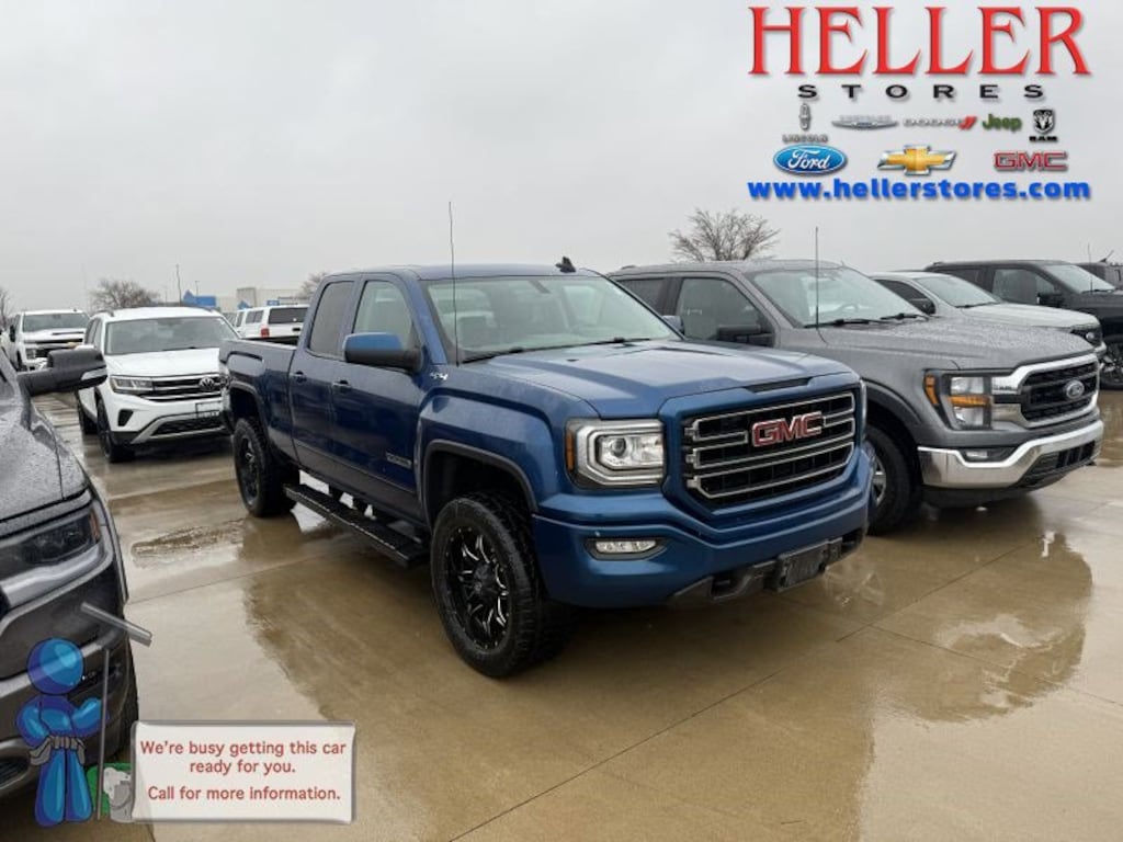 Used 2017 GMC Sierra 1500 Base Extended Cab Short Bed Truck