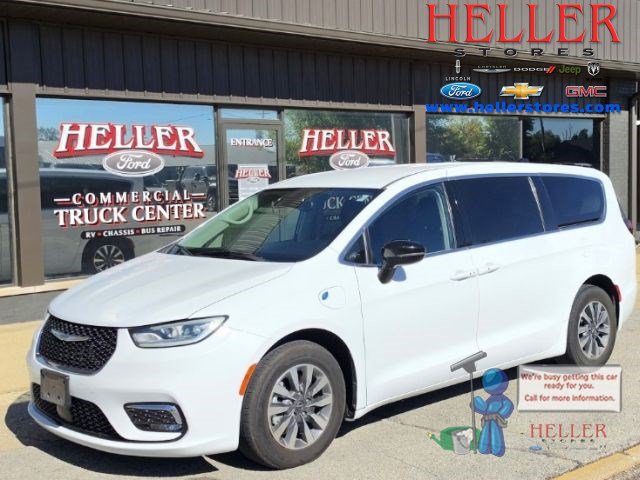 2024 Chrysler Pacifica