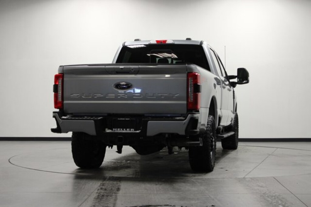 Used 2023 Ford F-350 Lariat Super Duty Crew Cab