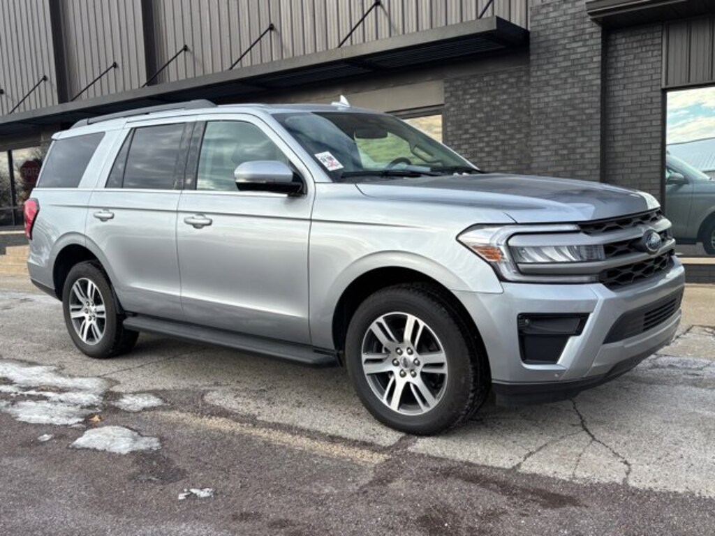 Used 2024 Ford Expedition XLT SUV