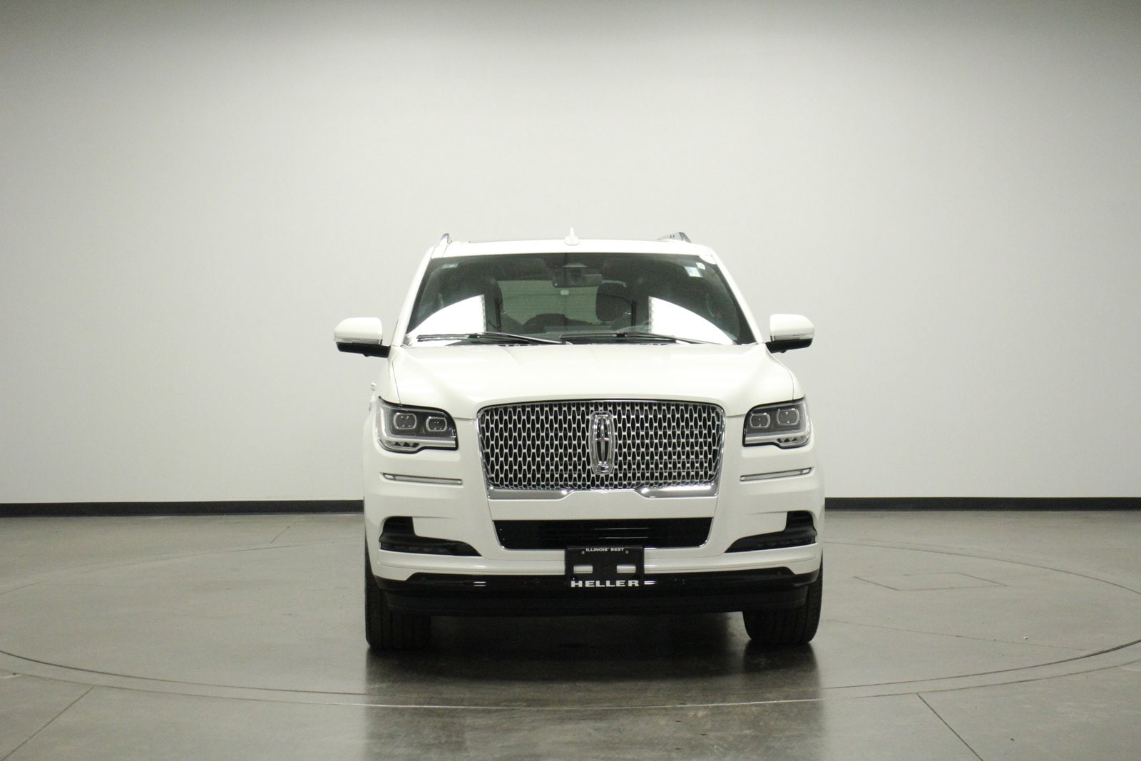 Used 2023 Lincoln Navigator Reserve with VIN 5LMJJ2LG9PEL01930 for sale in Pontiac, IL