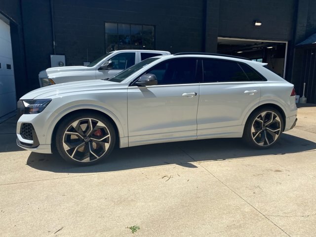 Used 2020 Audi RS Q8 Base with VIN WU1ARBF1XLD025686 for sale in Pontiac, IL