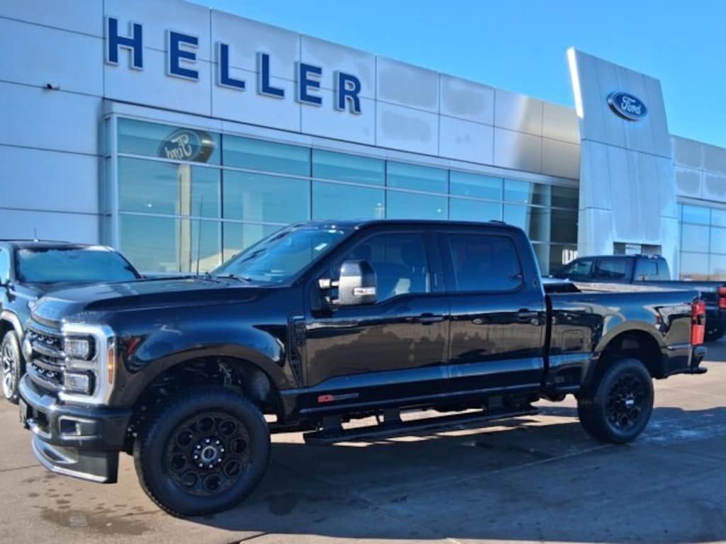 Used 2024 Ford F-250 Lariat Crew Cab
