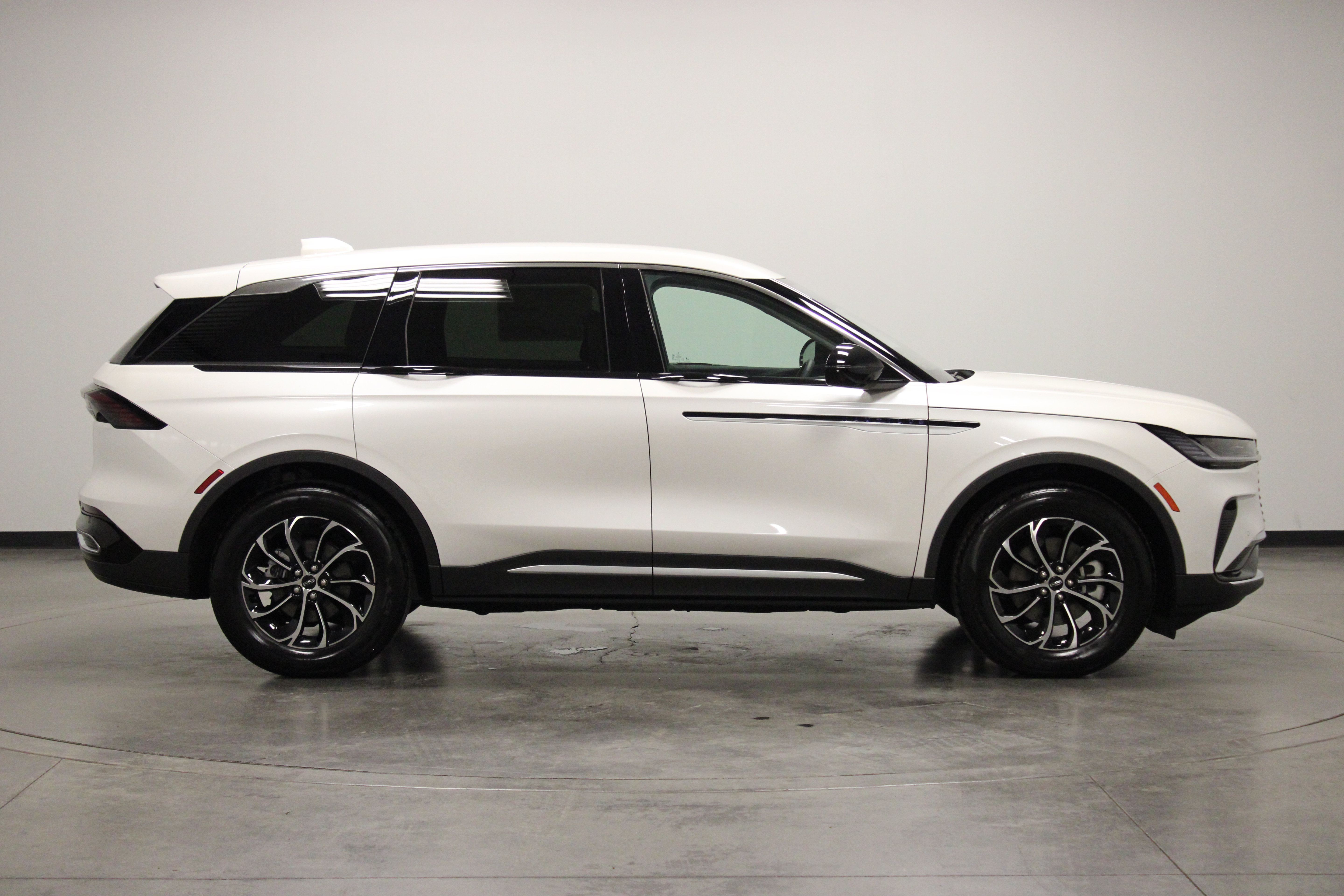 2026 Lincoln Nautilus Premiere - Photo 9