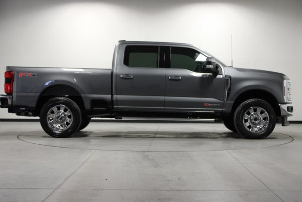 Used 2024 Ford F-250 Lariat Crew Cab