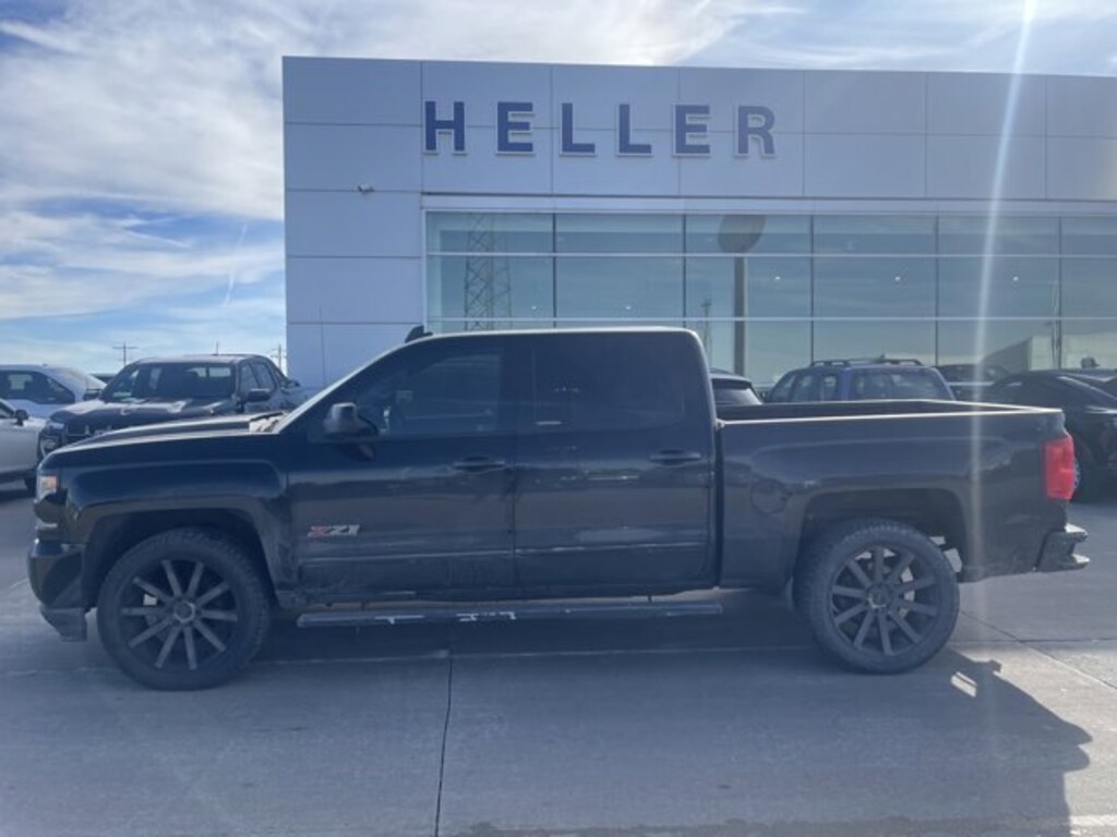 Used 2017 Chevrolet Silverado 1500 LTZ Crew Cab Short Bed Truck