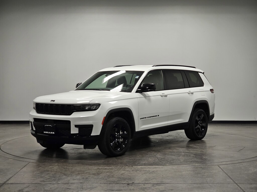 Used 2023 Jeep Grand Cherokee L Laredo SUV