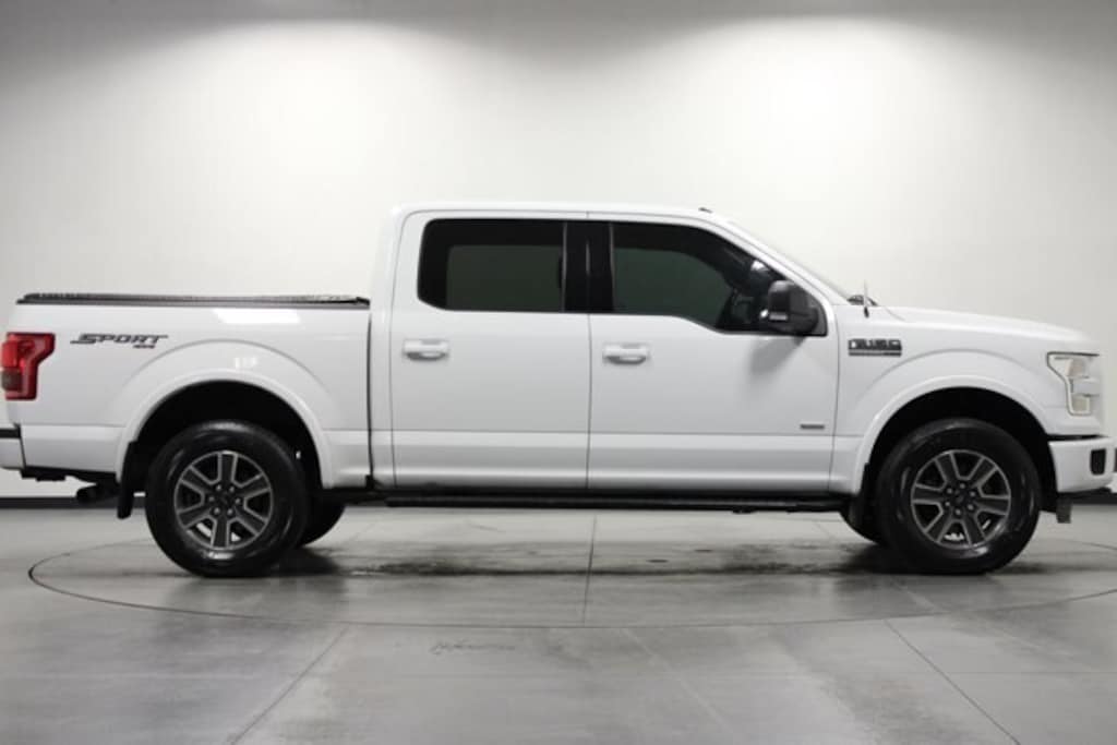 Used 2016 Ford F-150 XLT Crew Cab Short Bed Truck