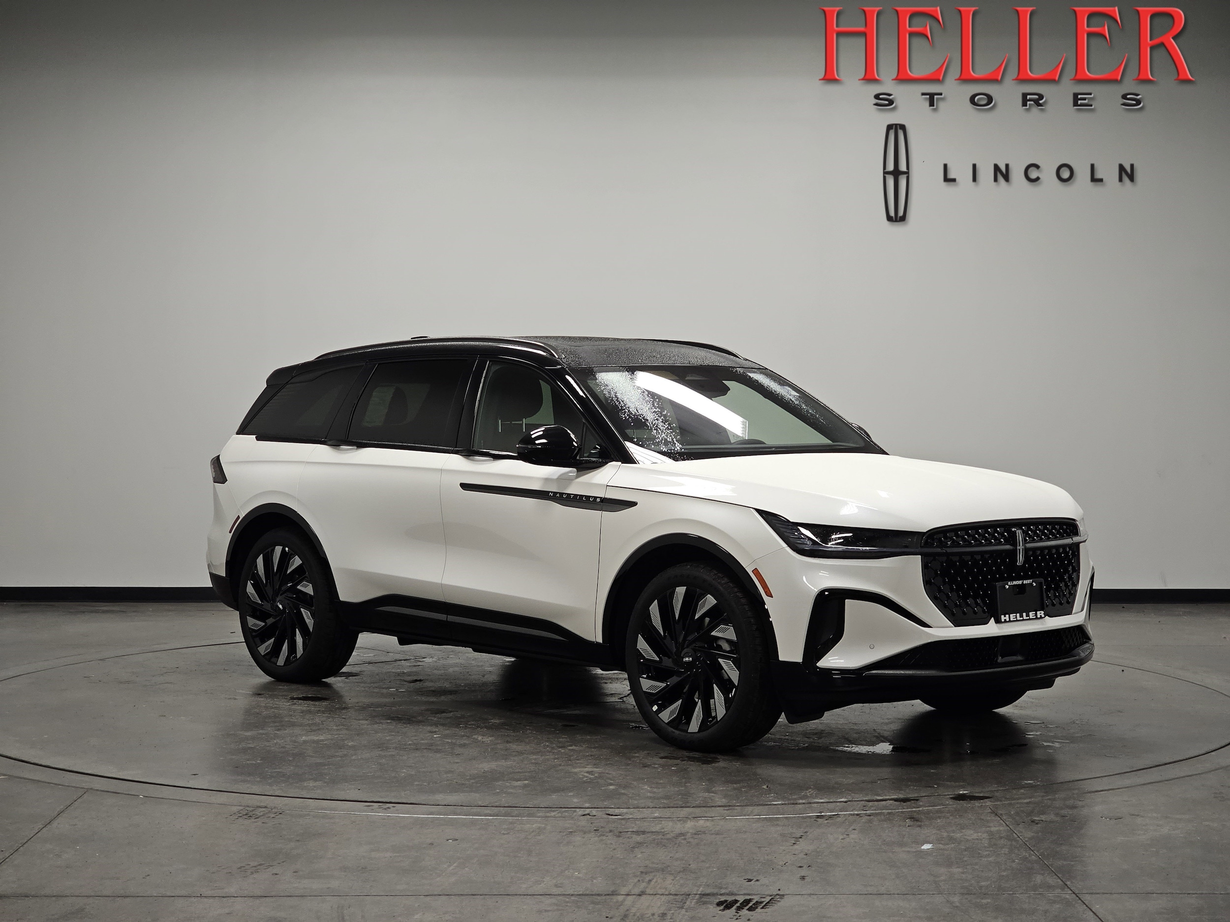 2026 Lincoln Nautilus Reserve's photo