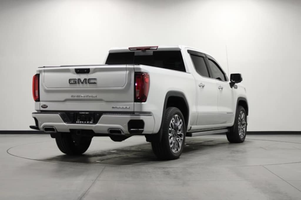 Used 2025 GMC Sierra 1500 Denali Ultimate Crew Cab Short Bed Truck