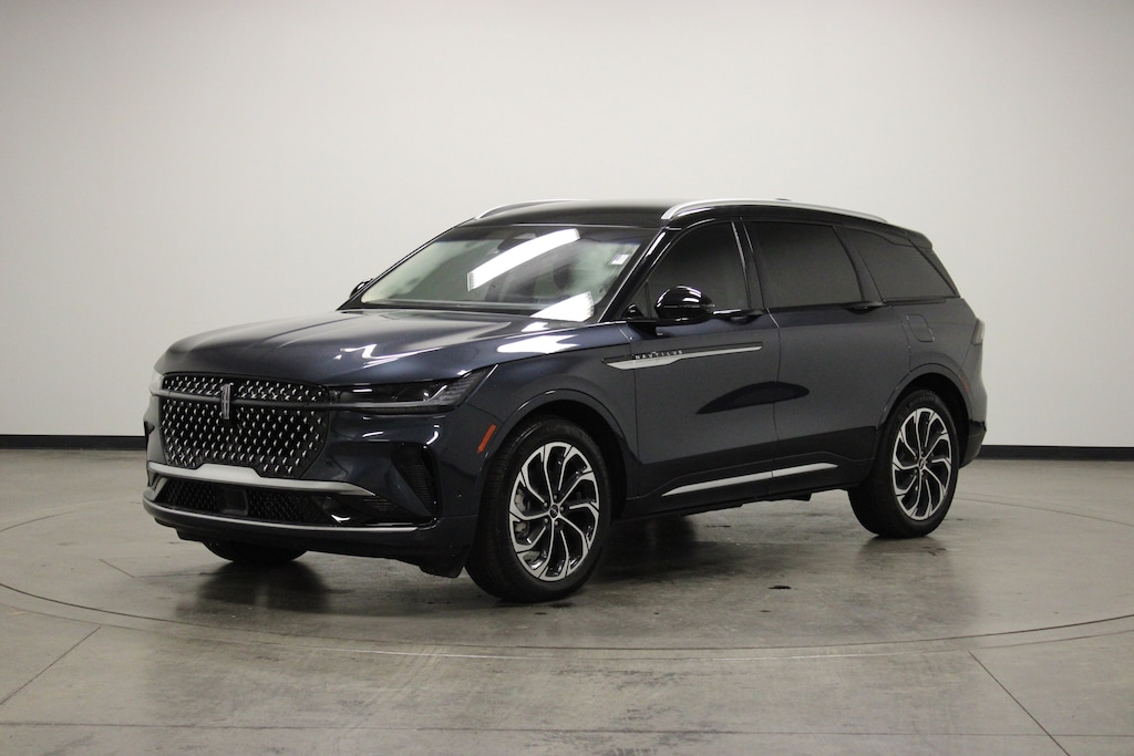 Used 2024 Lincoln Nautilus Reserve SUV