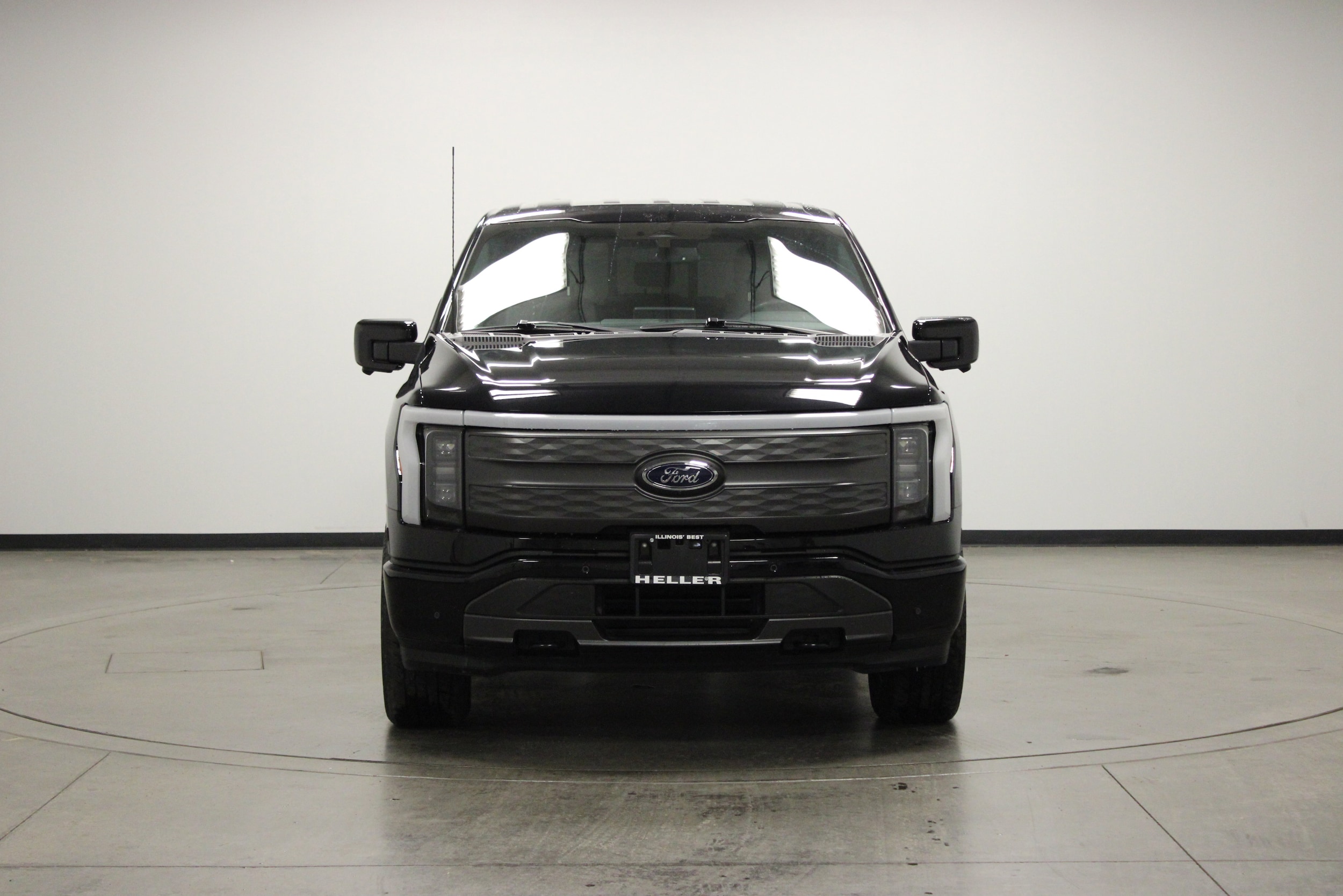 Used 2023 Ford F-150 Lightning Lariat with VIN 1FTVW1EL4PWG29930 for sale in Pontiac, IL