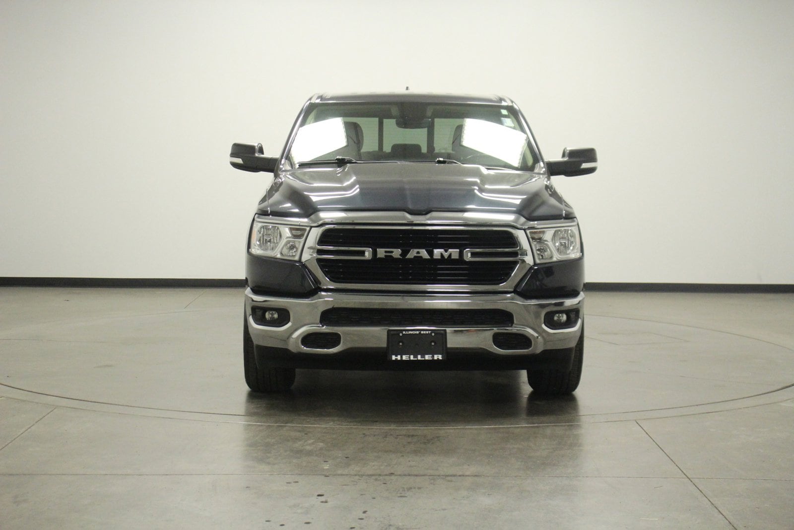 Used 2019 RAM Ram 1500 Pickup Big Horn/Lone Star with VIN 1C6RREFG0KN875185 for sale in Pontiac, IL