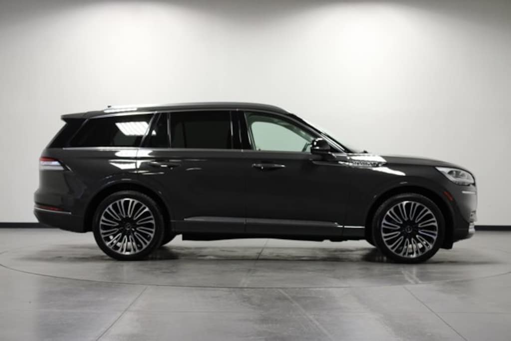 Used 2024 Lincoln Aviator Black Label SUV