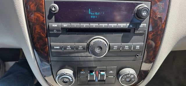 2012 Chevrolet Impala 2FL - Photo 19