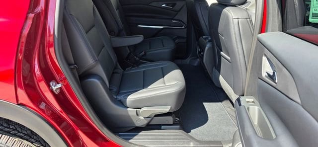 2026 Chevrolet Traverse LT - Photo 14