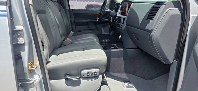 2006 Dodge Ram 3500 Pickup Laramie - Photo 16