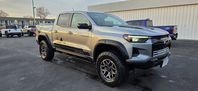 2024 Chevrolet Colorado ZR2's photo