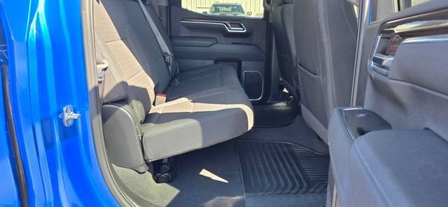 2025 Chevrolet Silverado 1500 LT - Photo 13