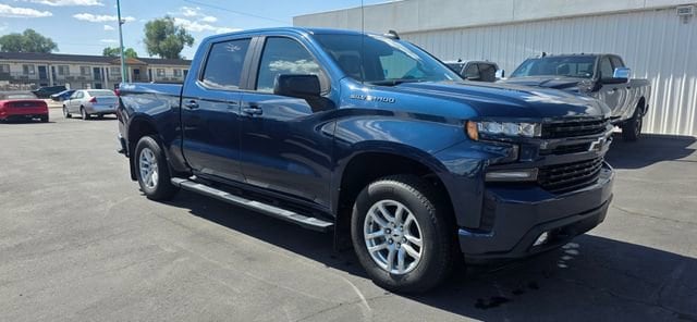 2020 Chevrolet Silverado 1500 RST 4WD Crew Cab Short Box's photo