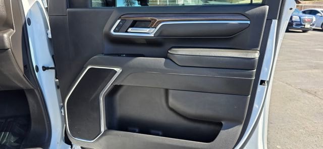 2024 Chevrolet Silverado 3500HD LT - Photo 14