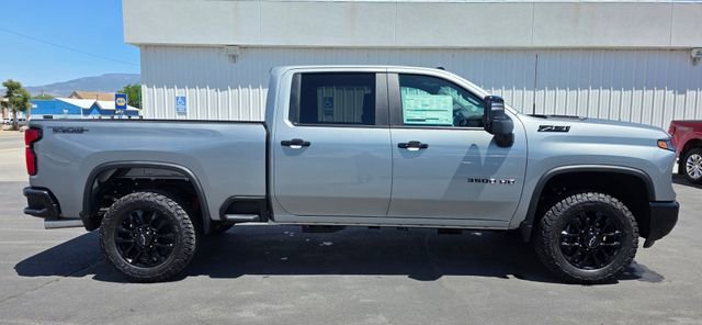 2026 Chevrolet Silverado 3500 HD LT - Photo 6