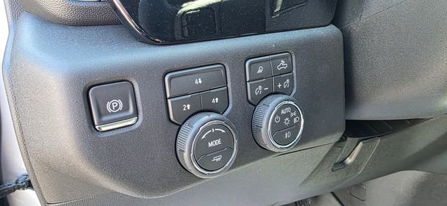 2026 Chevrolet Silverado 3500 HD LT - Photo 17