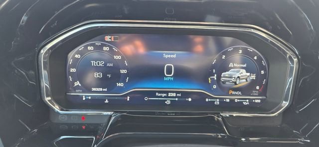 2025 Chevrolet Silverado 1500 LT - Photo 17