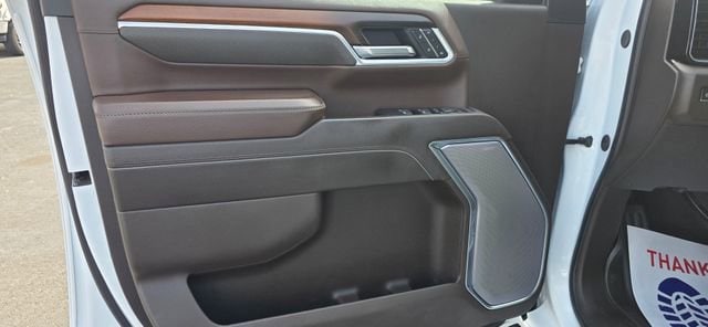 2025 GMC Sierra 3500HD Denali - Photo 8