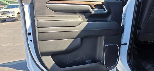 2024 Chevrolet Silverado 3500HD LT - Photo 10