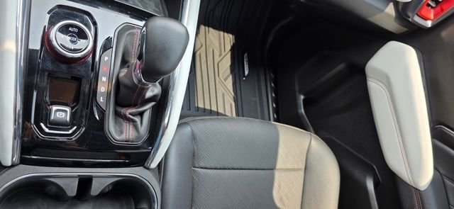 2024 GMC Canyon AT4X - Photo 23