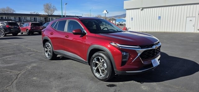 2025 Chevrolet Trax SUV 