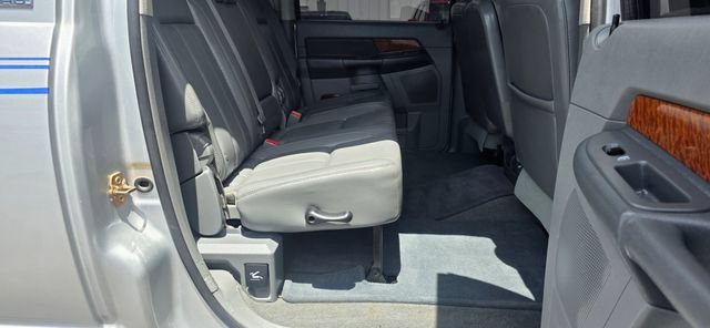 2006 Dodge Ram 3500 Pickup Laramie - Photo 13