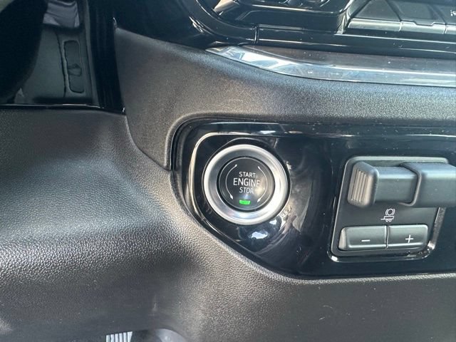 2025 GMC Sierra 1500 SLT - Photo 20