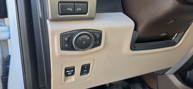 2019 Ford F-150 Limited - Photo 19