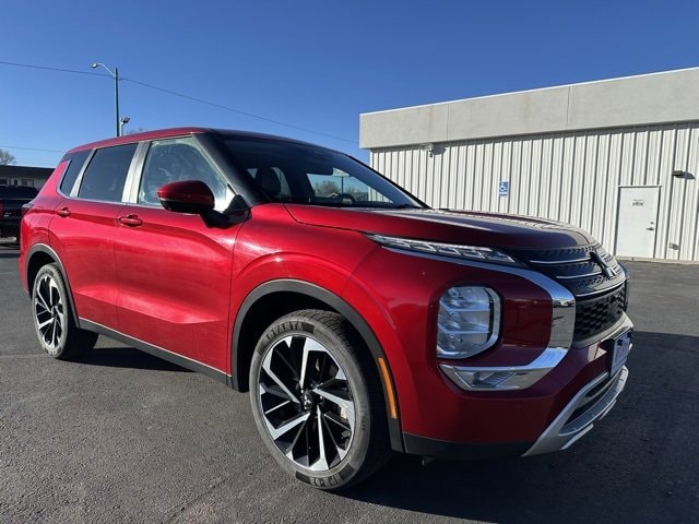 2023 Mitsubishi Outlander