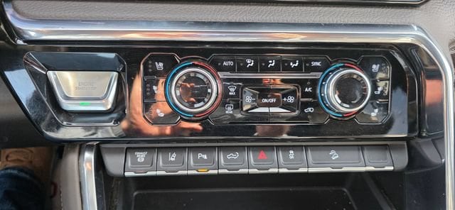 2025 GMC Sierra 3500HD Denali - Photo 22