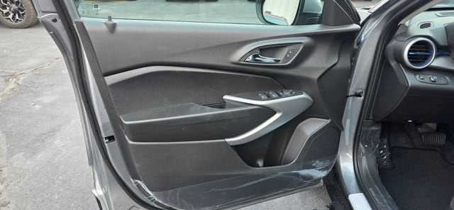 2026 Chevrolet Trax LS - Photo 8