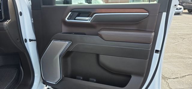 2025 GMC Sierra 3500HD Denali - Photo 15
