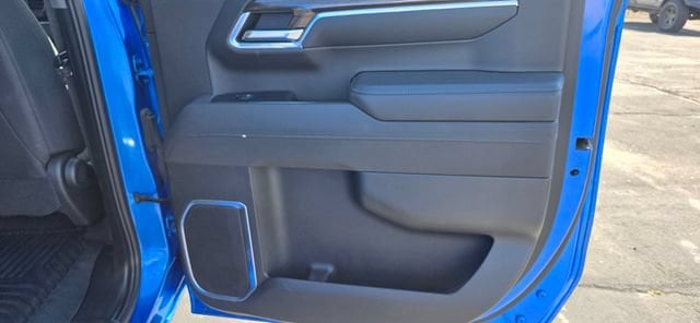 2025 Chevrolet Silverado 1500 LT - Photo 12