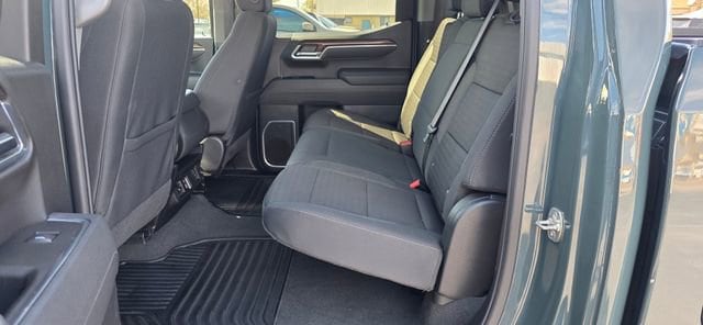 2025 Chevrolet Silverado 1500 LT - Photo 11