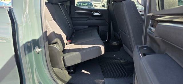 2025 Chevrolet Silverado 1500 LT - Photo 13