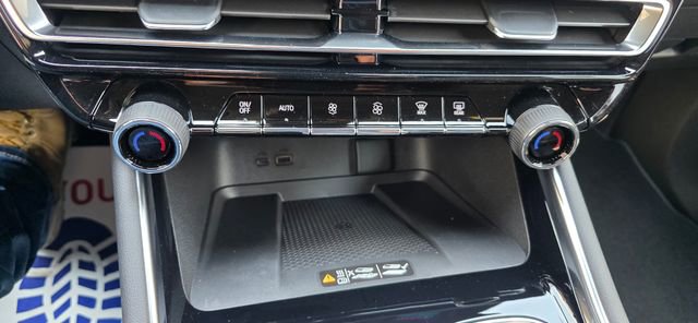 2026 Chevrolet Traverse LT - Photo 21