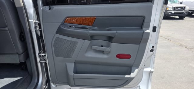2006 Dodge Ram 3500 Pickup Laramie - Photo 12