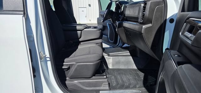 2024 Chevrolet Silverado 3500HD LT - Photo 15