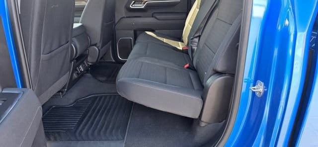 2025 Chevrolet Silverado 1500 LT - Photo 11