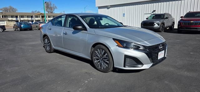 2024 Nissan Altima SV